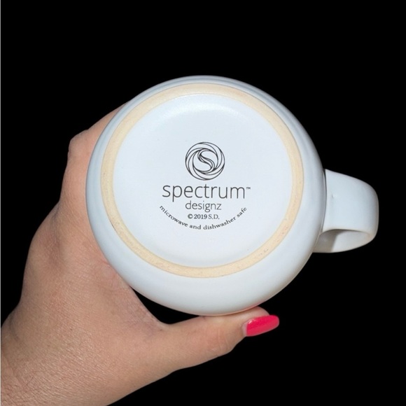 "SUPER Mom IN TRAINING" ceramic coffee mug - Picture 3 of 3